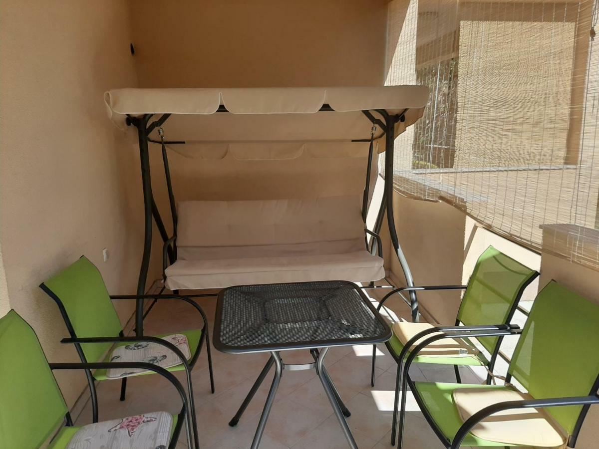 Apartmani Lea Starigrad Paklenica Extérieur photo